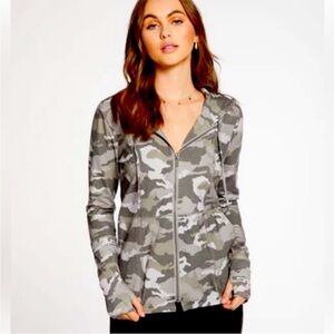 Chaser Quaudrablend Seamed Zip hoodie size Small